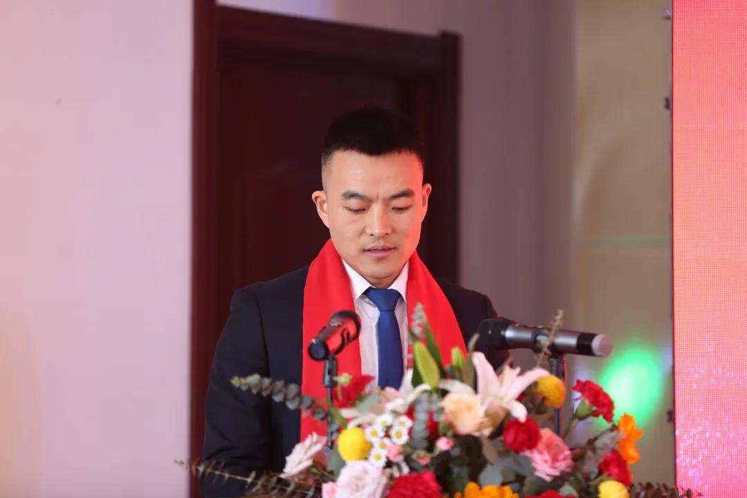 【同心同向-聚力同行】東岳機械2021年終表彰盛典暨2022年開工動員大會圓滿舉行 【同心同向-聚力同行】東岳機械2021年終表彰盛典暨2022年開工動員大會圓滿舉行